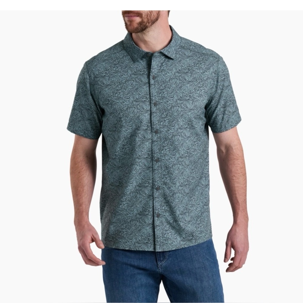Kuhl Men's Leaf Patterned Button Down Breeze Shirt size Large